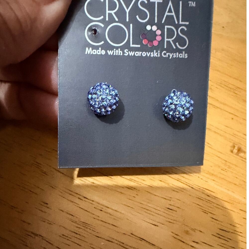 Crystal Colors Blue Stud Earrings Made With Swarovski Crystals New - Picture 3 of 3